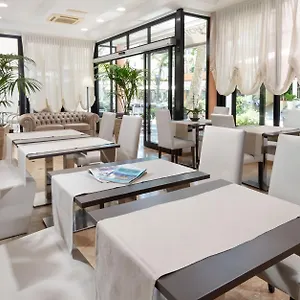 Novella Hotel