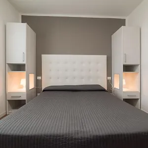 https://albergo-al-sole-sandra.hotelinveneto.com
