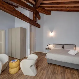 Cortaccia Sanvitale Hotel